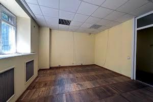 комерційна за адресою Кловський узвіз, 18