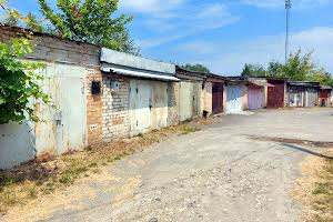 комерційна за адресою Заводська вул., 1-Б