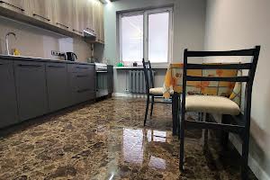 квартира за адресою Озерна, 3
