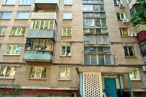 квартира по адресу Академика Янгеля ул., 10