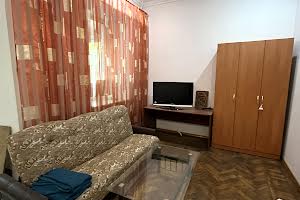 квартира за адресою Пастера, 40