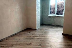 квартира за адресою Озерна вул., 16 б