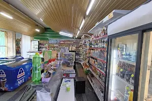 комерційна за адресою Рівне, вул. Набережна, 14