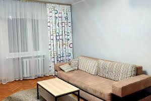 квартира за адресою Лабораторна вул., 15