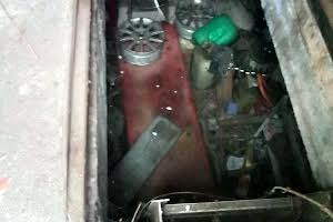 комерційна за адресою Загородня вул., 7