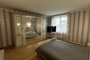 будинок за адресою Бориспільський