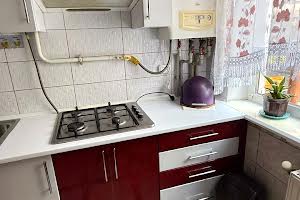 квартира за адресою Богдана Хмельницького вул., 82-4
