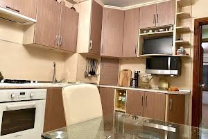 квартира за адресою жукова, 39