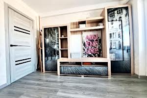 квартира за адресою Бочарова вул., 8
