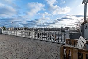 будинок за адресою Монтажників вул., 17