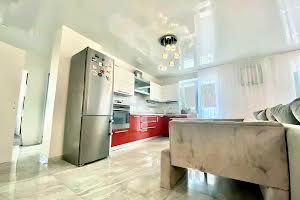 квартира за адресою Космічна вул., 3А