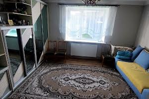 дом по адресу Центральна