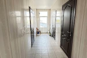 комерційна за адресою Небесної Сотні вул. (Паризької Комуни), 57А