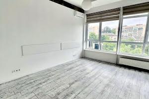 комерційна за адресою Кловський узвіз, 7a