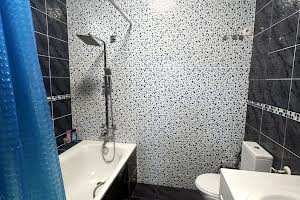 квартира за адресою Літературна вул., 12а