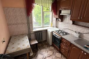 квартира за адресою Григорія Квітки-Основ'яненка вул., 4