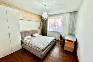 квартира за адресою Січова вул., 38