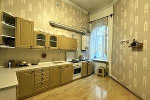 квартира по адресу Льва Толстого ул., 15