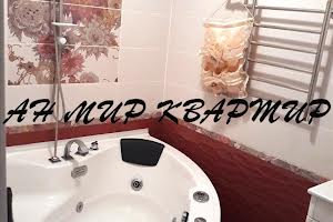 квартира за адресою Соборності вул. (Жовтнева), 46