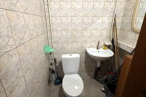 комерційна за адресою Кульпарківська вул., 124