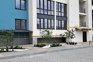 квартира за адресою Академіка Сахарова вул., 14