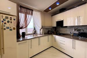 квартира по адресу Буковинская ул., 3