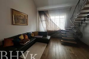 квартира за адресою Петлюри, 34
