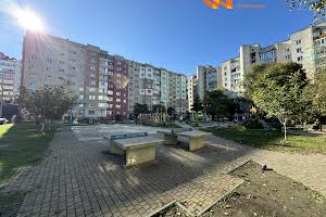 квартира за адресою Василя Симоненка вул., 7а