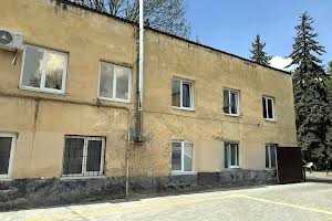 комерційна за адресою Пекарська вул., 95
