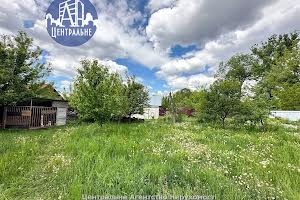 ділянка за адресою садова