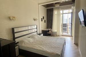 квартира за адресою Французький бульв., 60в