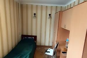 квартира за адресою Довженка вул., 44