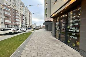 комерційна за адресою Угорська вул., 12