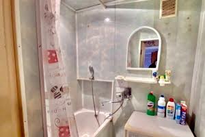 квартира за адресою Залізнична, 3