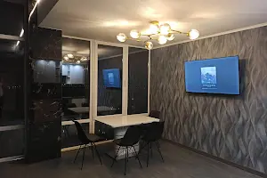 квартира за адресою Дмитра Яворницького просп. (Карла Маркса), 72
