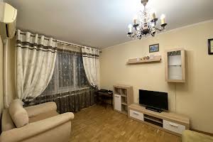 квартира за адресою Братиславська вул., 44 а