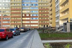 квартира за адресою Академіка Сахарова вул., 16а