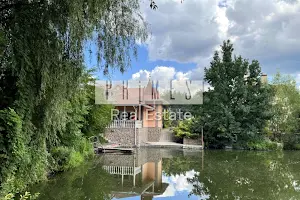 будинок за адресою Лісна