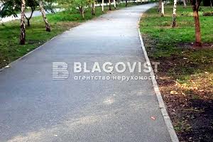 комерційна за адресою Єреванська вул., 3