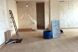 комерційна за адресою Бочарова, 44А