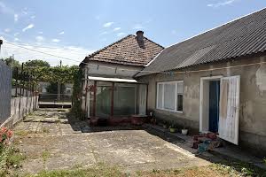 дом по адресу Центральна, 32