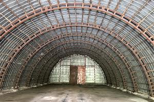коммерческая по адресу Миру, 7