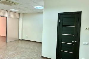 комерційна за адресою Мечникова вул., 10-Б