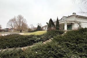 будинок за адресою Постишева вул., 1