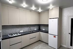 квартира за адресою Залізнична вул., 7
