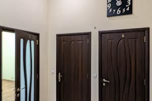 коммерческая по адресу пл. Толбухина, 2
