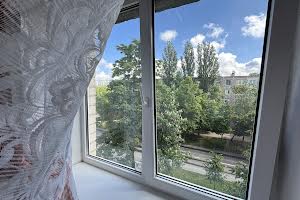 квартира за адресою Космонавтів вул., 22