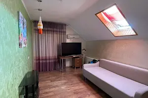 дом по адресу с. Любимовка, Цветочная