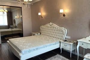 квартира по адресу Олены Пчилки ул., 3-В