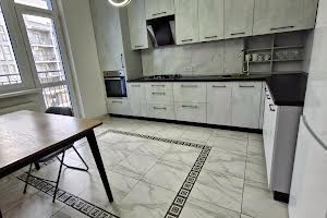 квартира за адресою Залізнична, 23